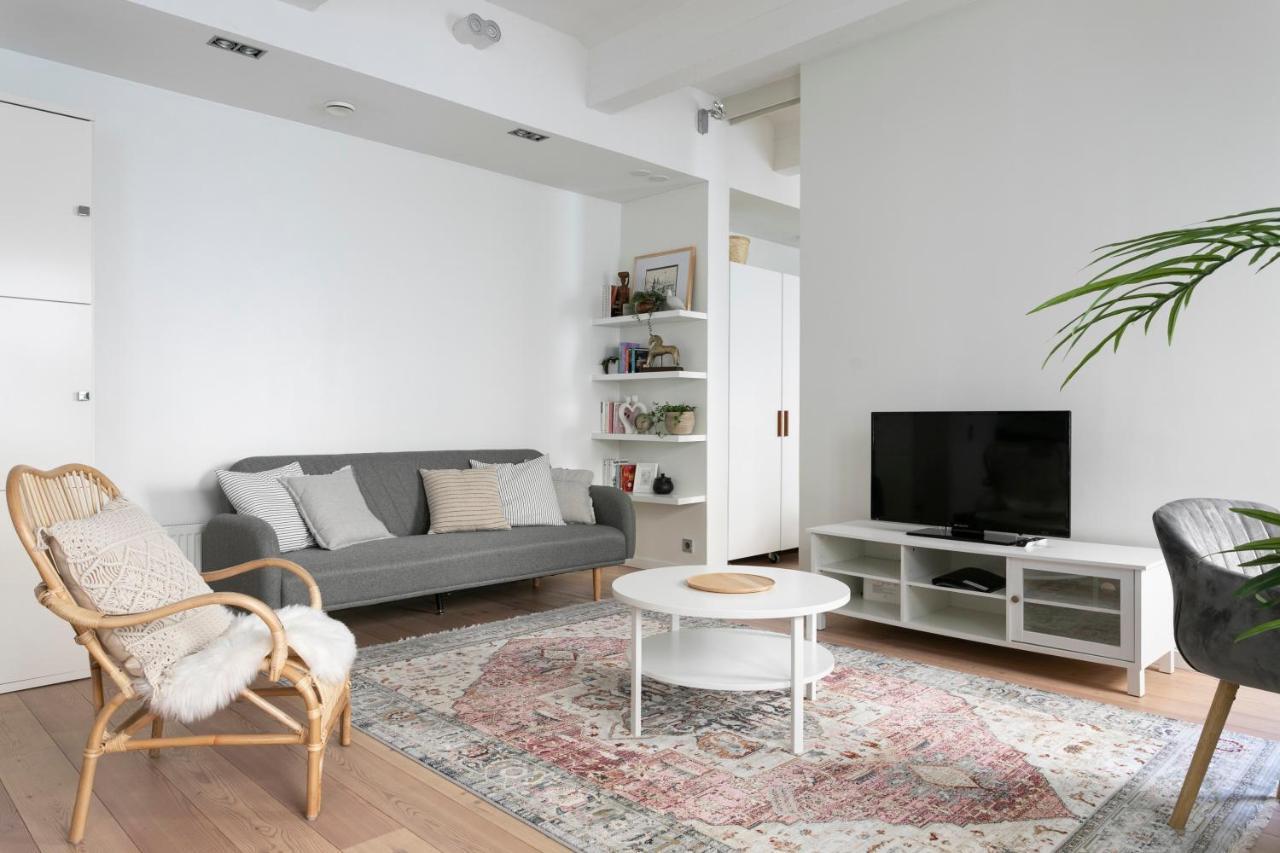 2Ndhomes Loft Apartment With Spa & Balcony By The White Church Helsinki Exterior photo